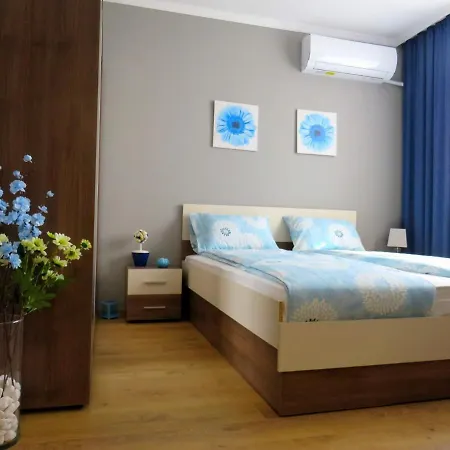 Apartment Flowers Garden Veliko Tarnovo