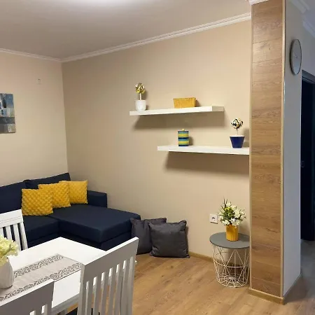 Apartment Flowers Garden Veliko Tarnovo